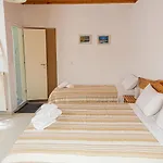 Alonia Apartment